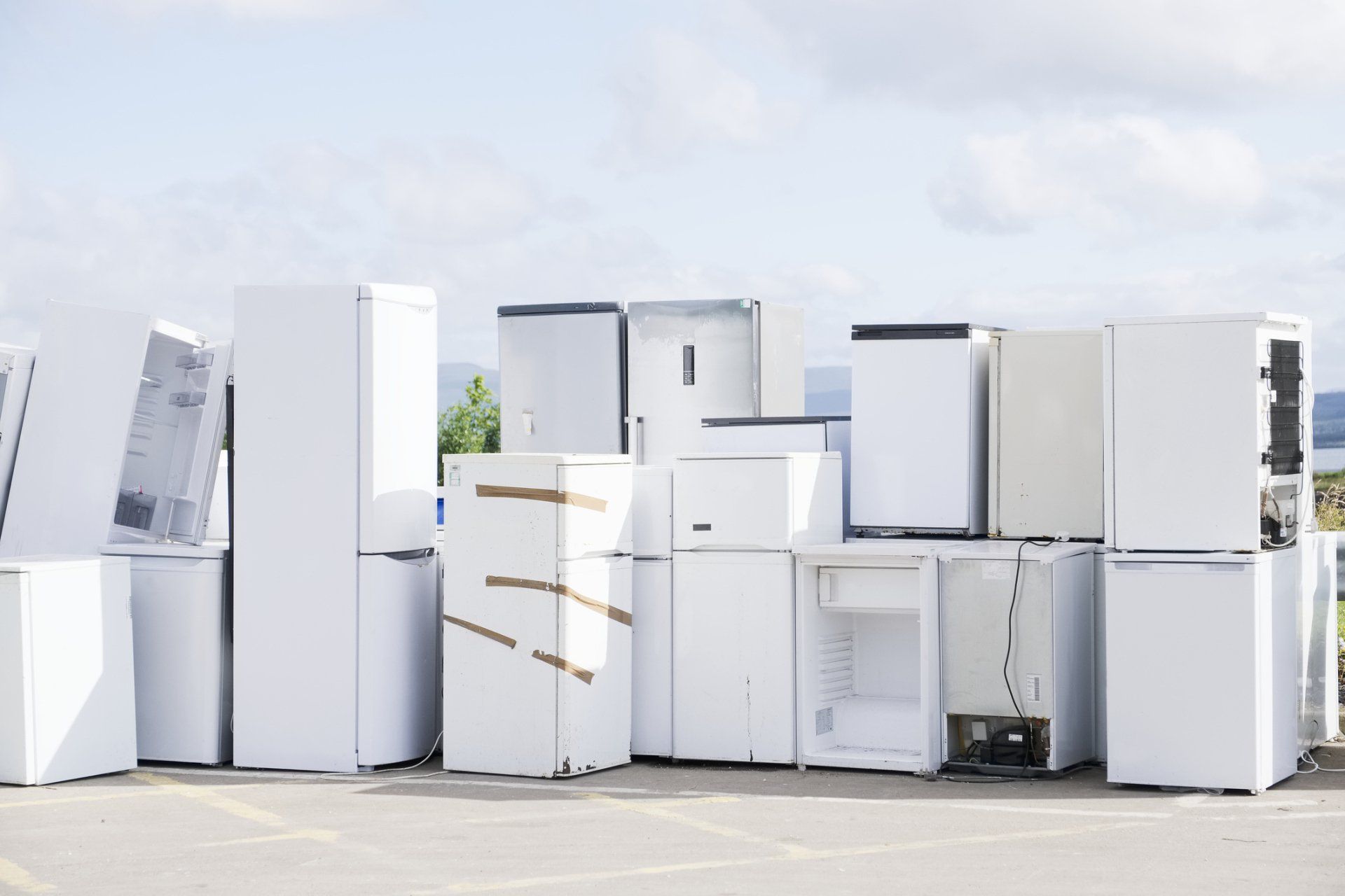 Refrigerator Removal in Brecksville