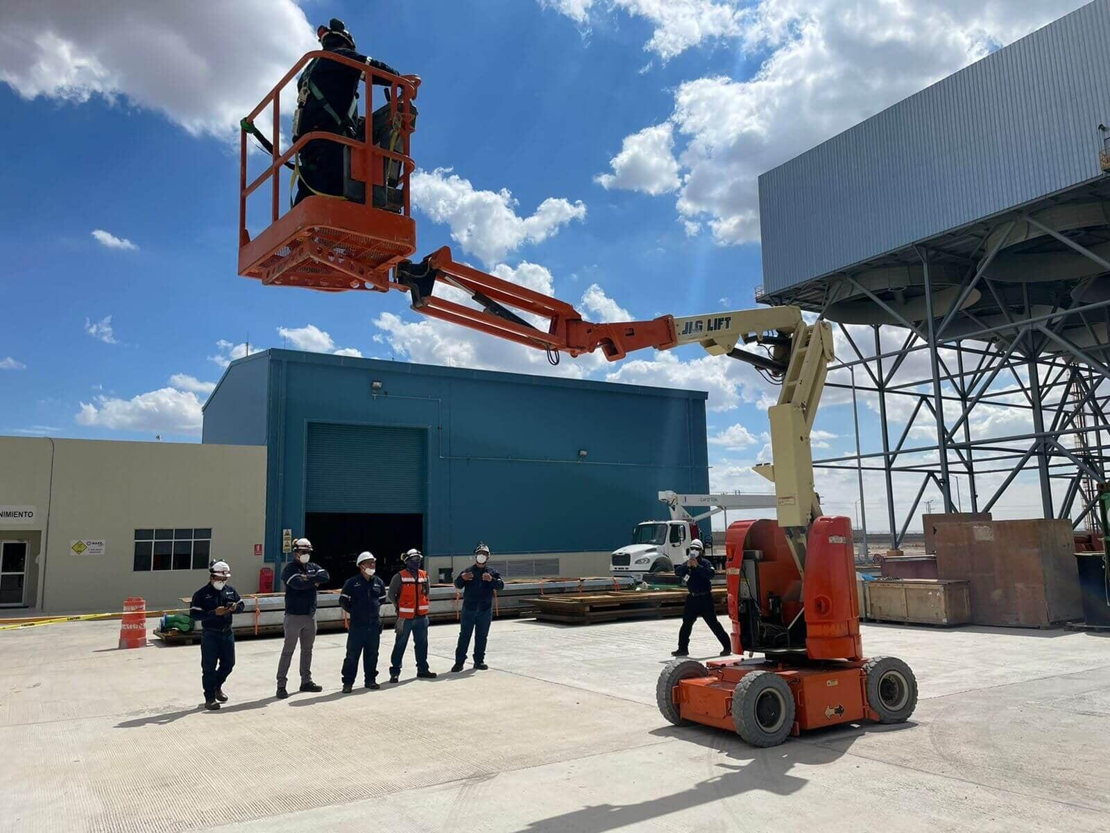 CERTIFICACIÓN DE GRÚAS VAREVER