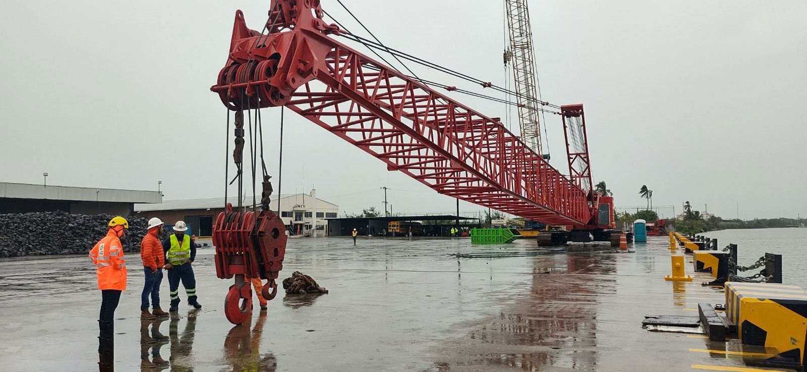 CERTIFICACIÓN DE GRÚAS VAREVER