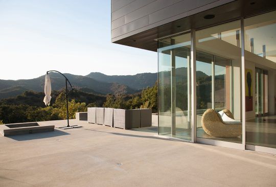 A Modern House With A Patio And Mountains In The Background — Pigot's Midwestern Mini Mix In Orange, NSW