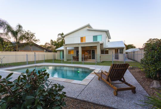 There Is A Swimming Pool In The Backyard Of A House — Pigot's Midwestern Mini Mix In Orange, NSW