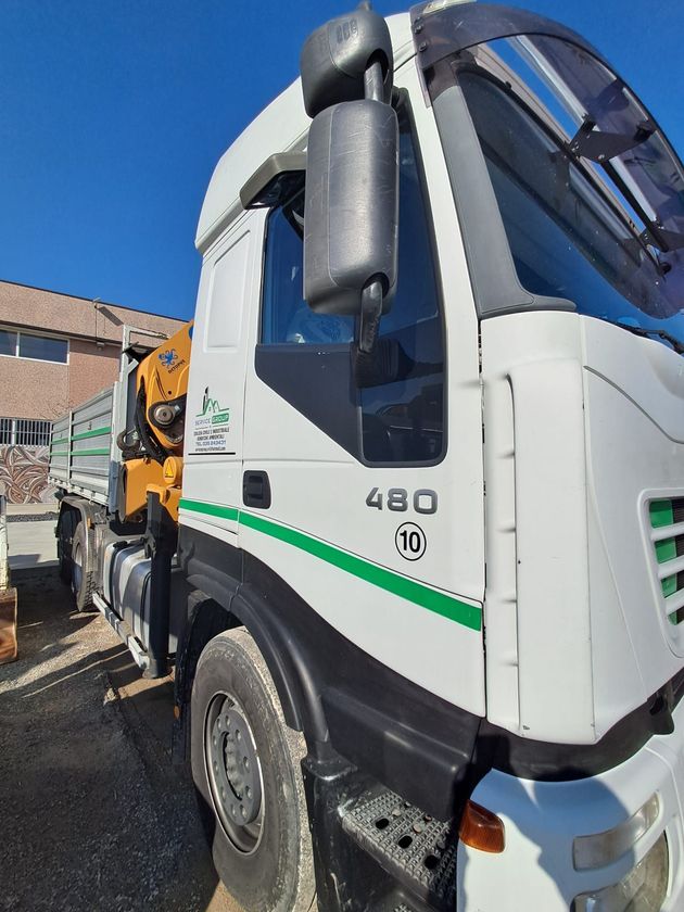 Camion per trasporto rifiuti