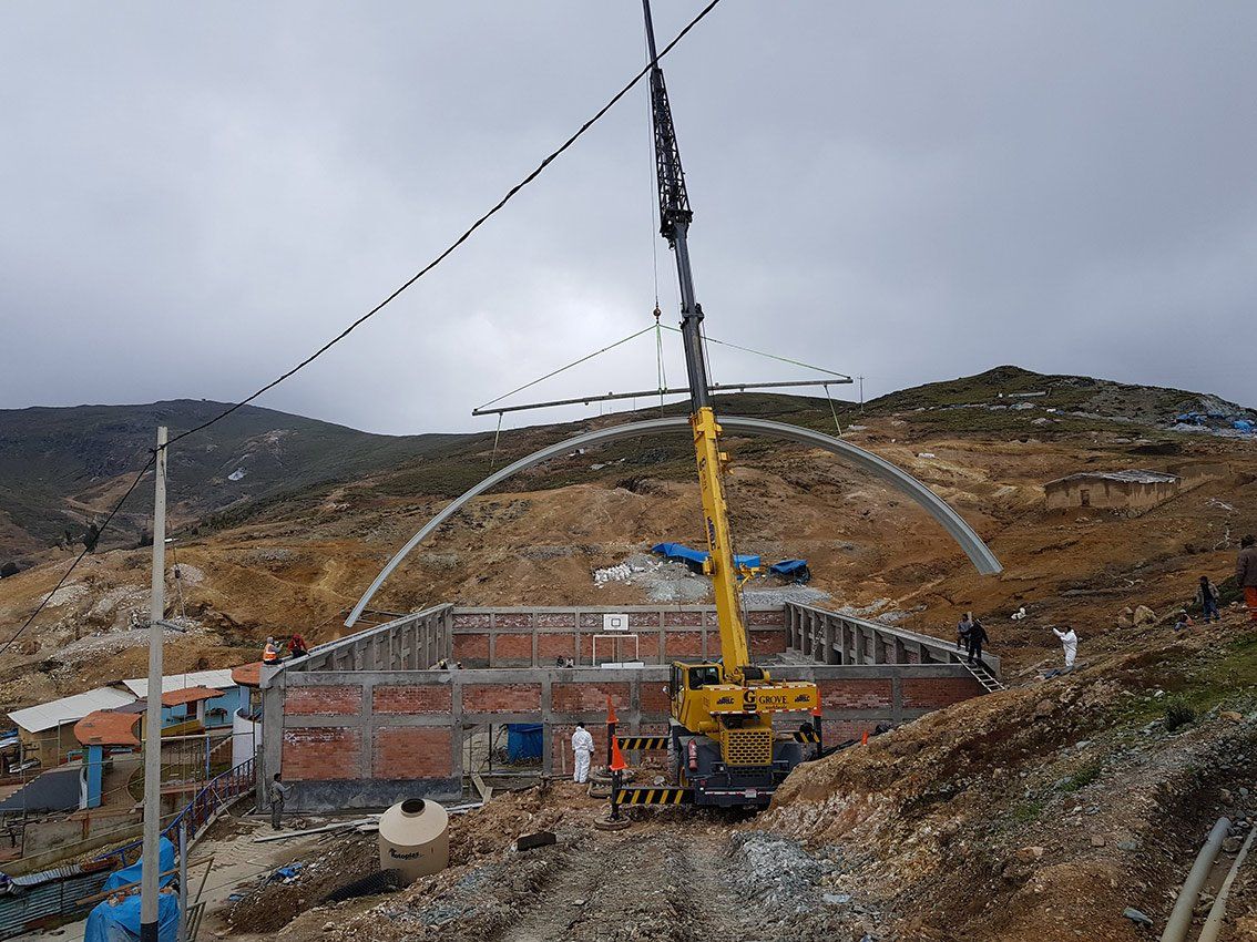 ALQUILER ​​​​​​​DE GRÚAS TELESCÓPICAS