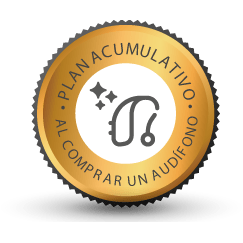 A gold badge that says plan cumulativo al comprar un audifono