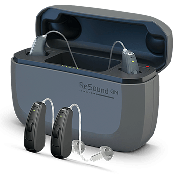 Un par de audífonos Resound GN en un estuche.