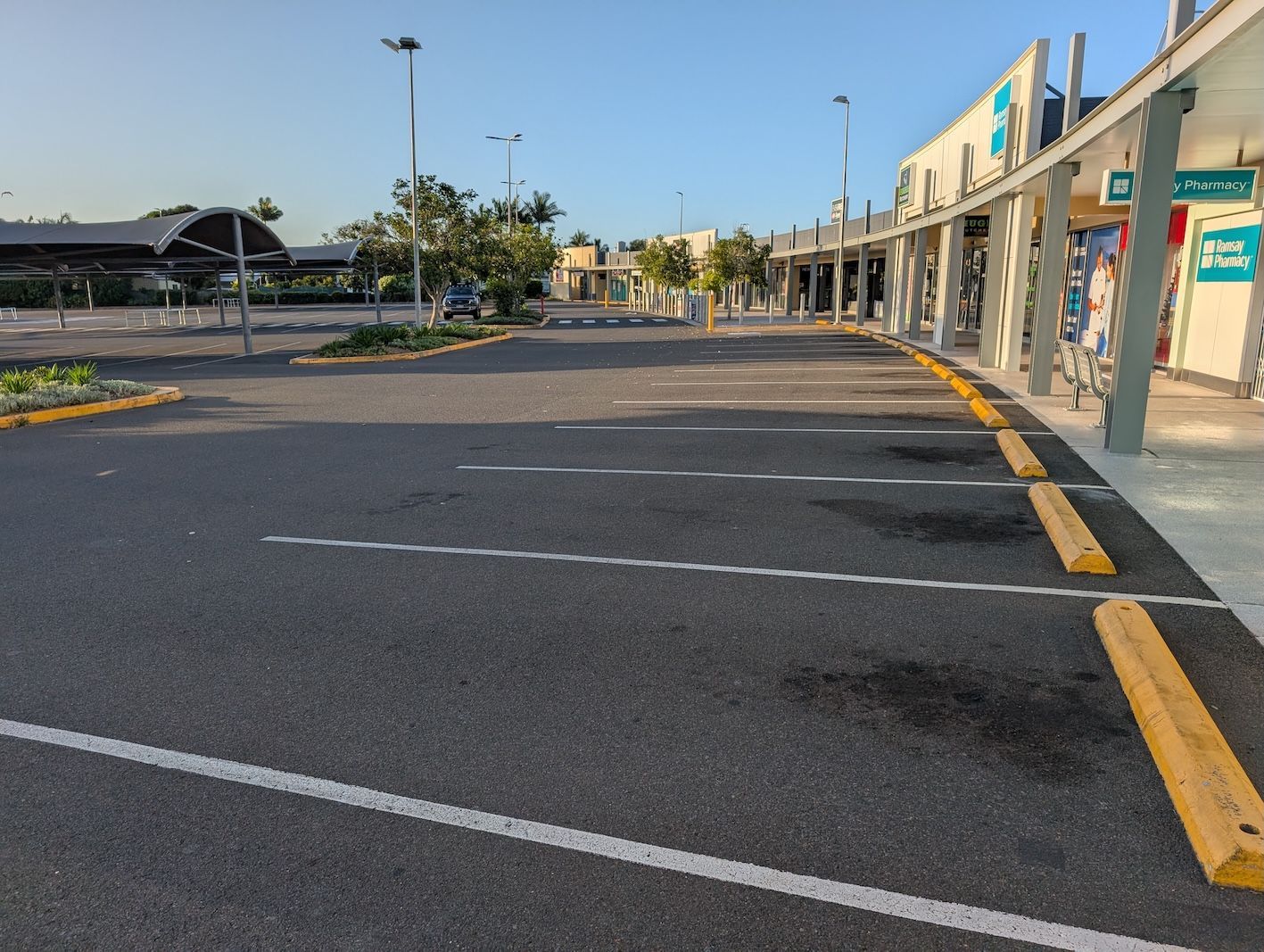 Clean Shopping Centre Exterior & Carpark — Pristine Cleaning Bundaberg In Kalkie, QLD
