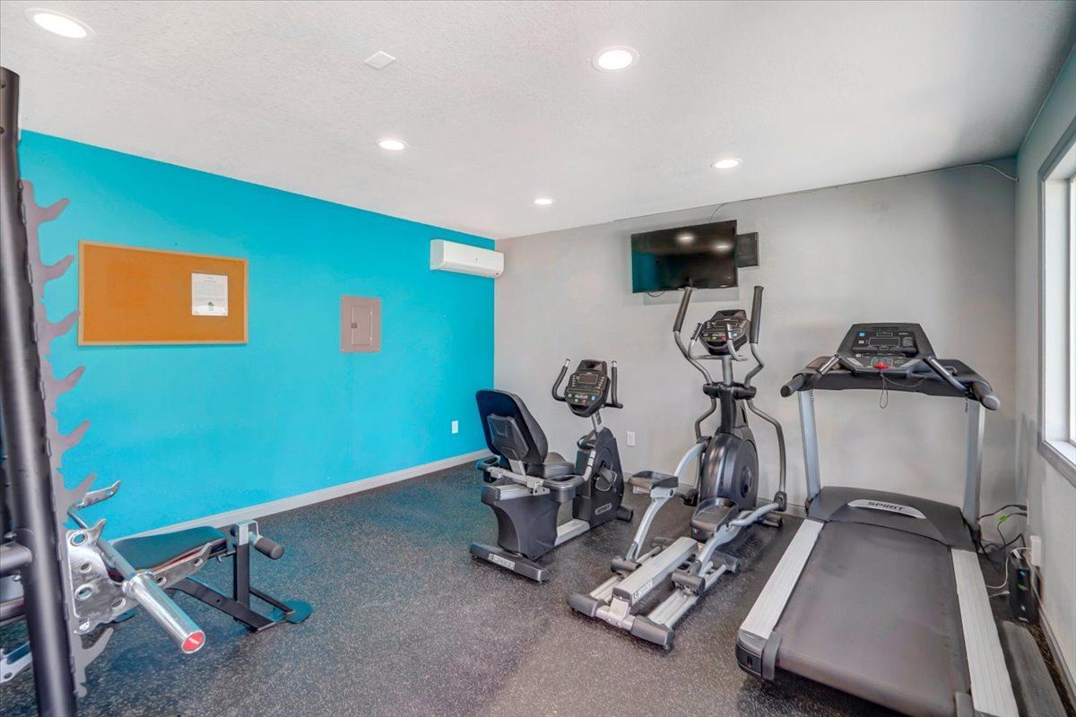 Avignon community gym area