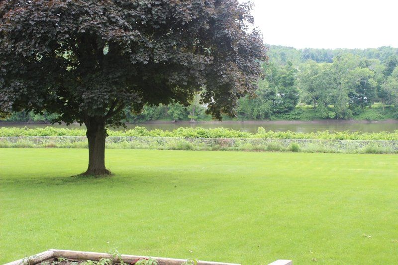 Facility Photos | River View Manor