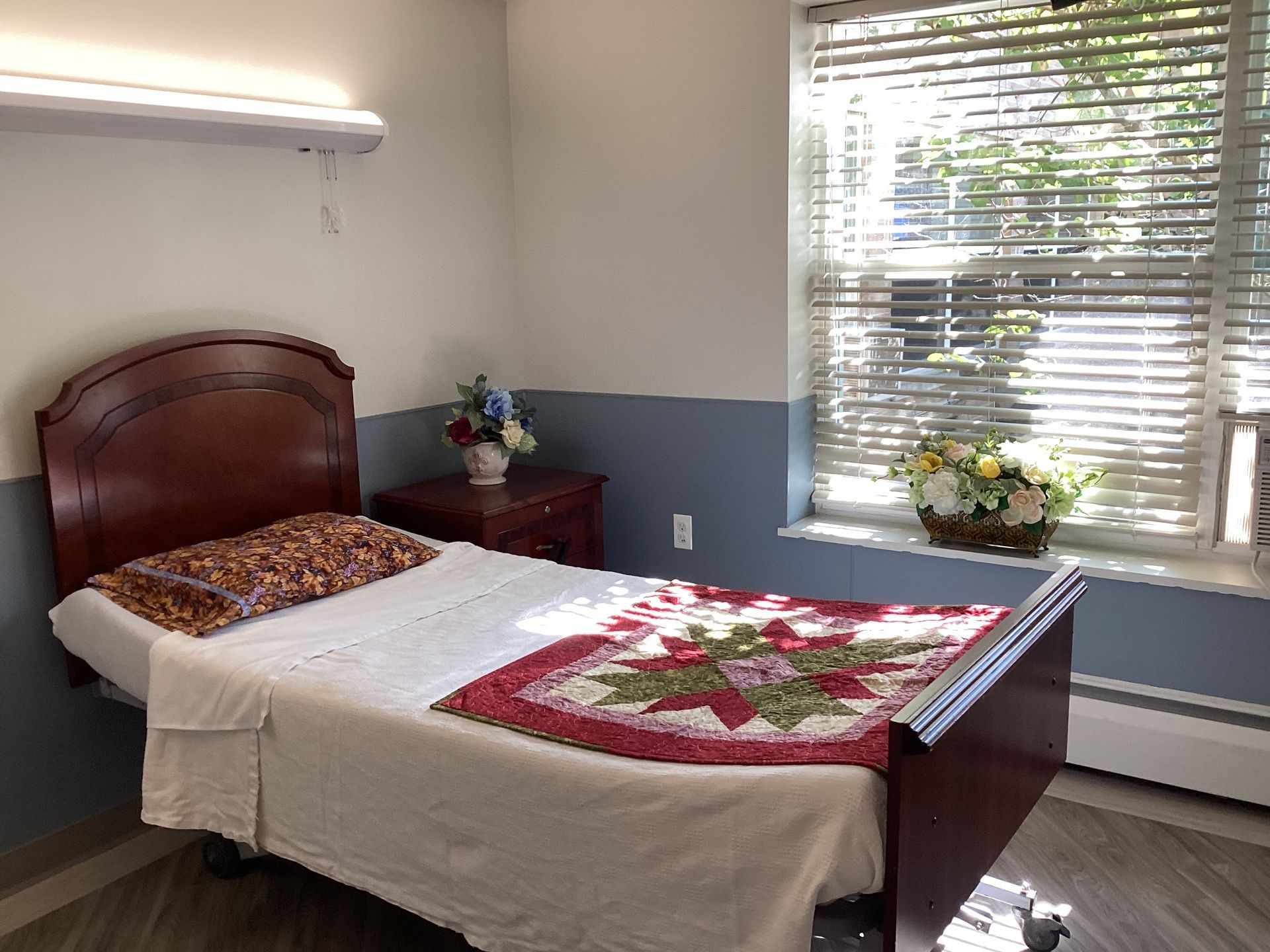 Facility Photos | River View Manor