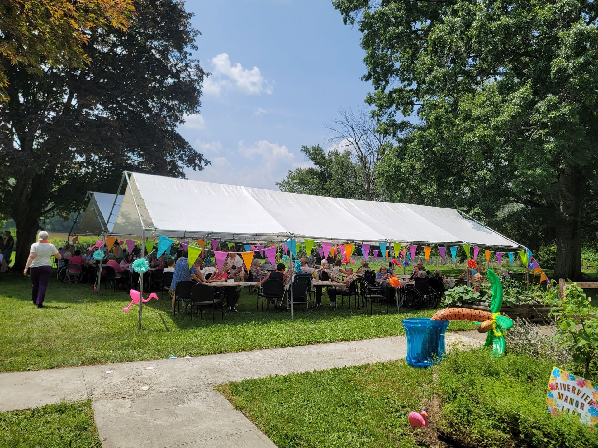 Facility Photos | River View Manor