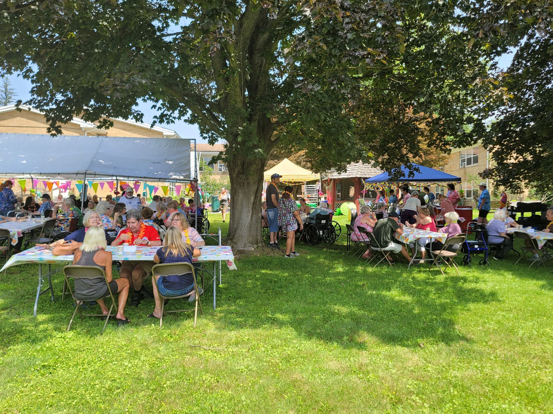 Facility Photos | River View Manor