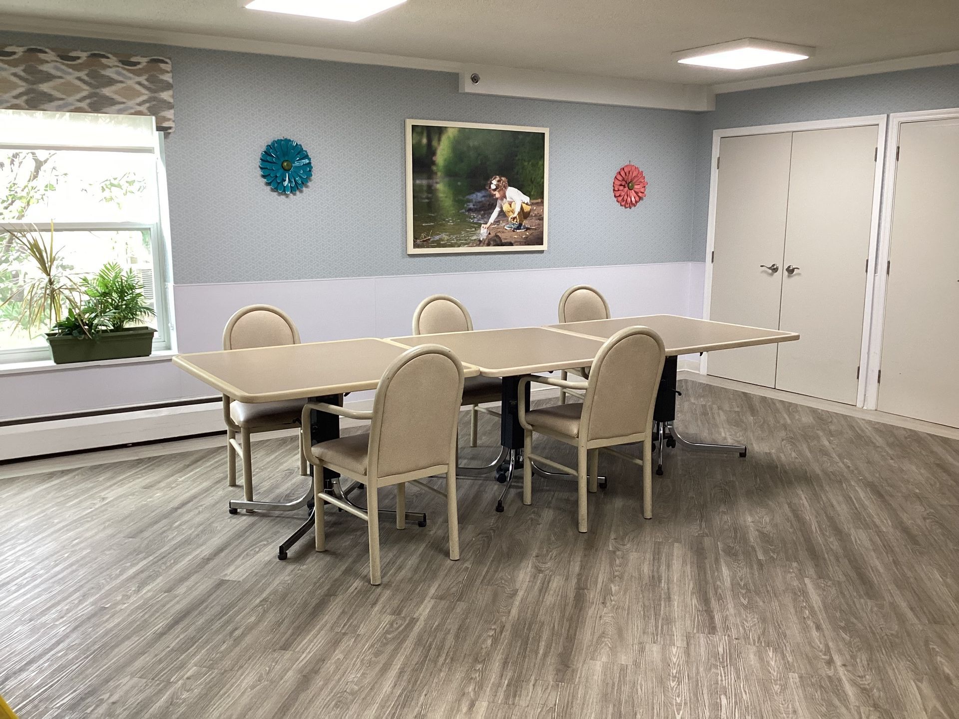 Facility Photos | River View Manor