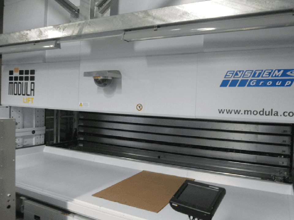 Vertical automatic storage system