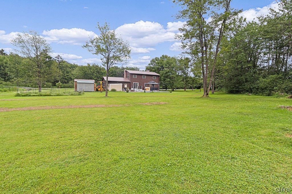  2325 Albany Road - home 4