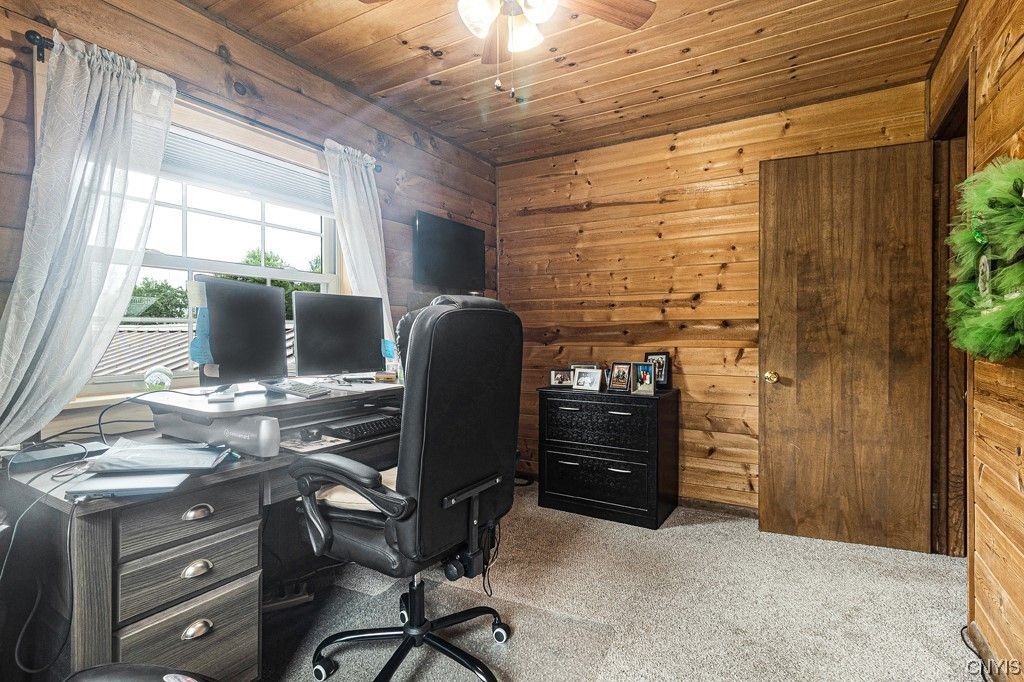  2325 Albany Road - home 7