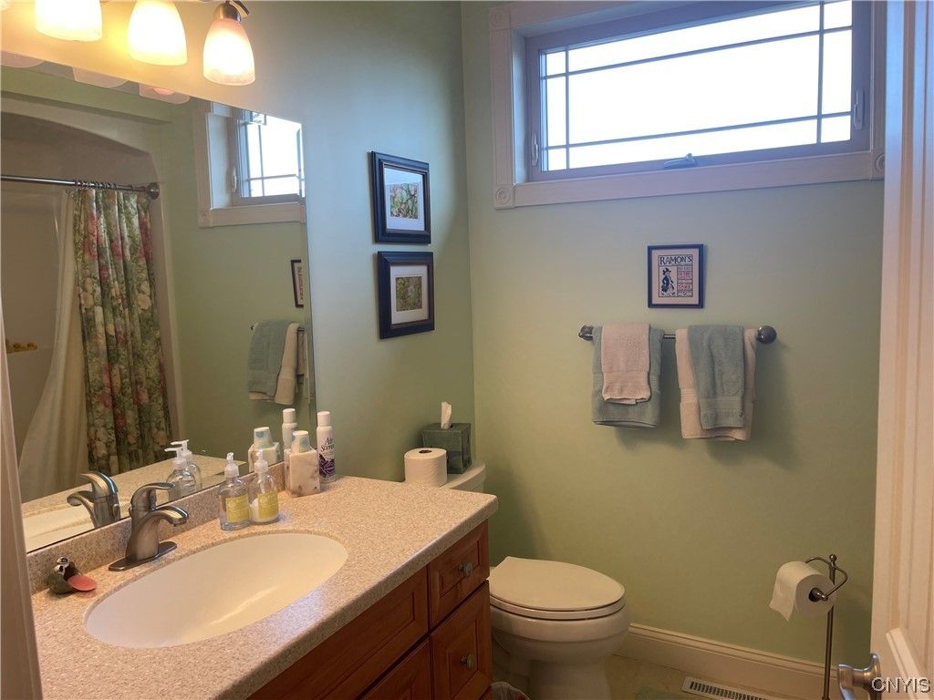 24 Danberry Road - home 13