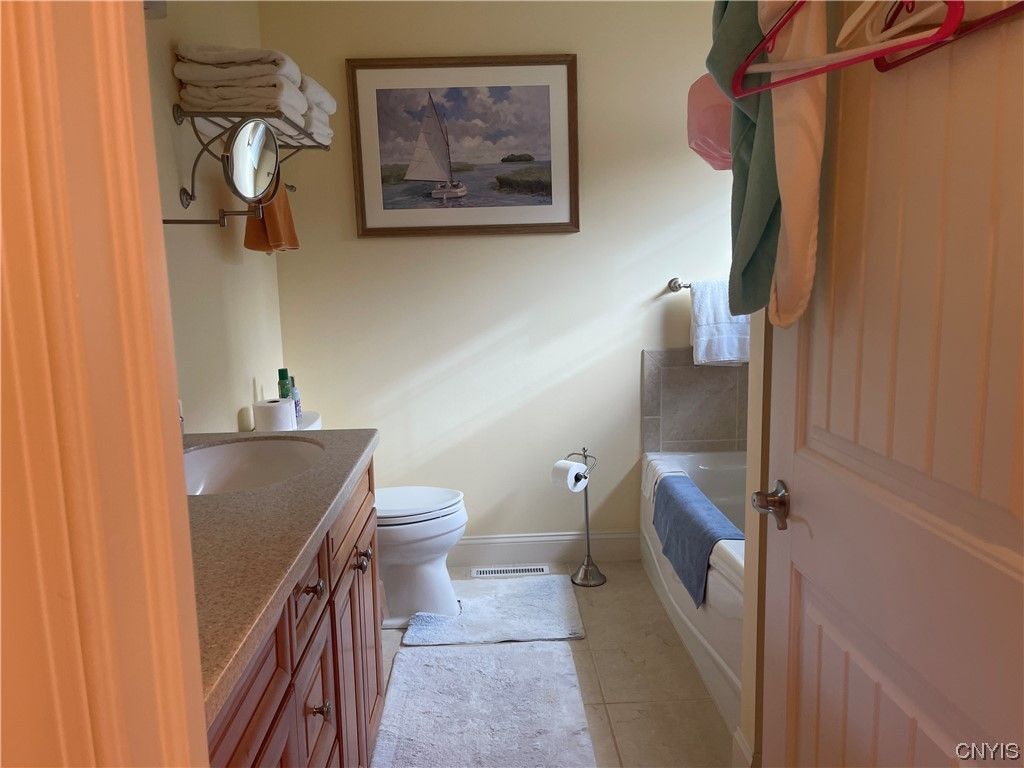 24 Danberry Road - home 20