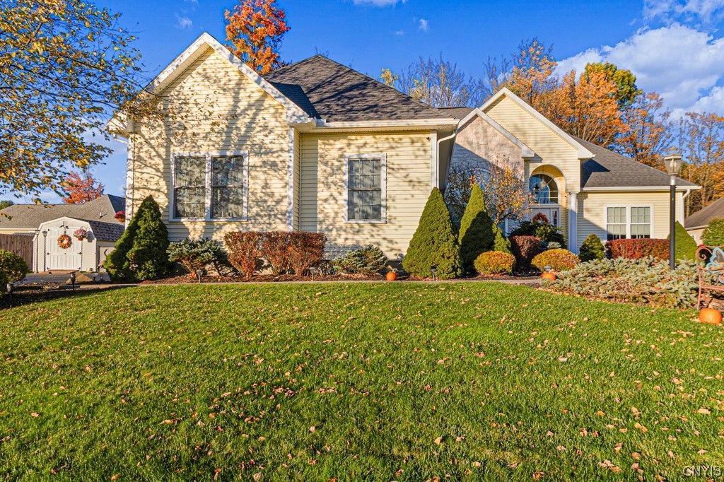 203 Daniel Court - home 3