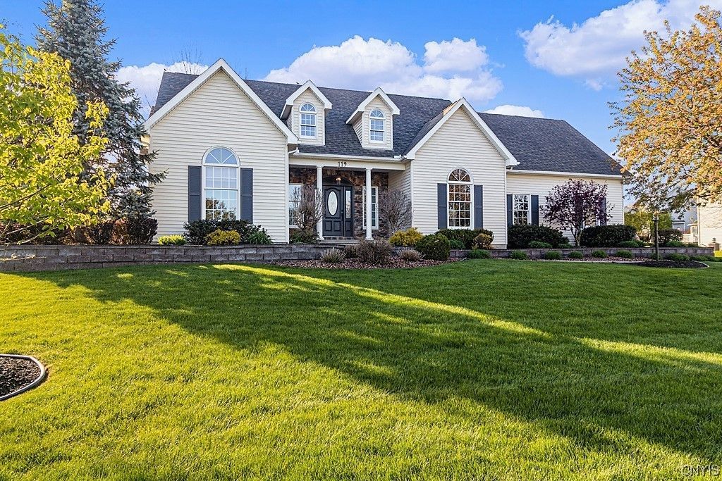 Single Family Home 1
