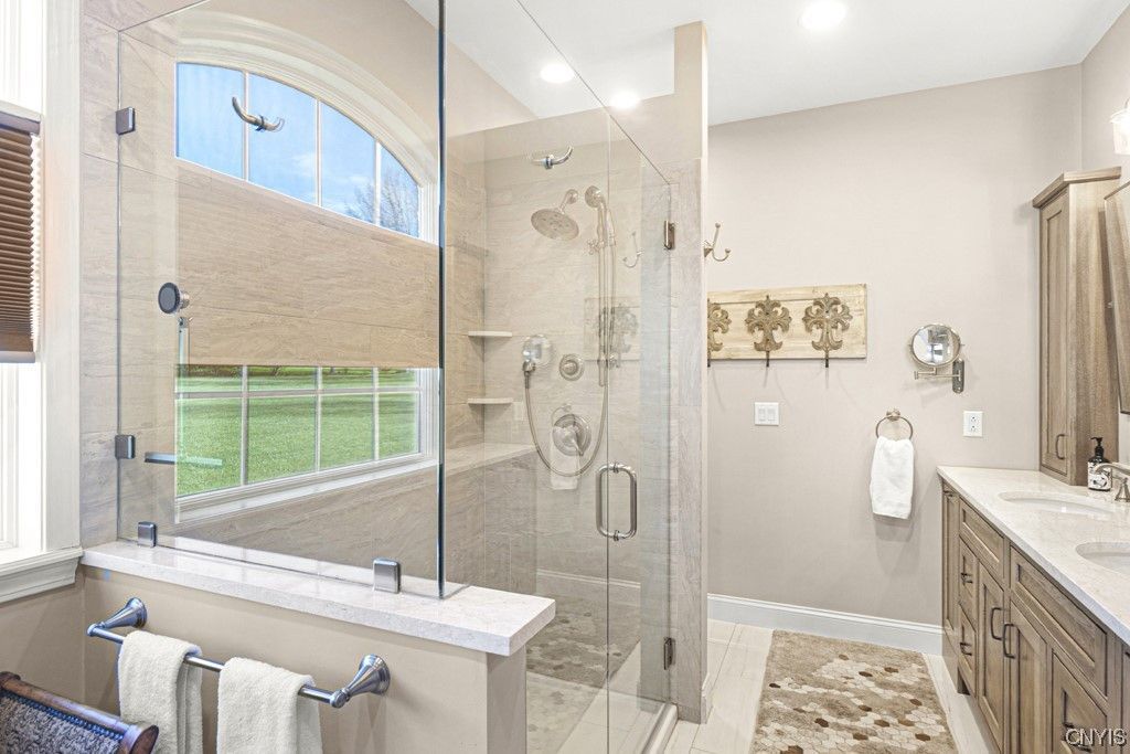 Single Family Home 17