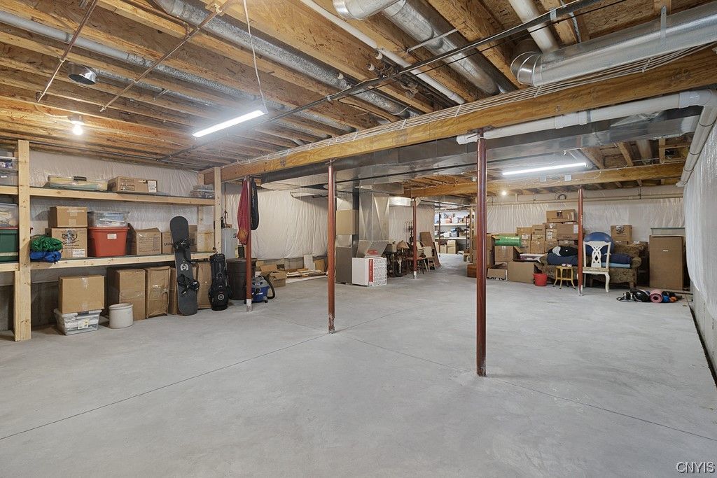 Single Family Home 36