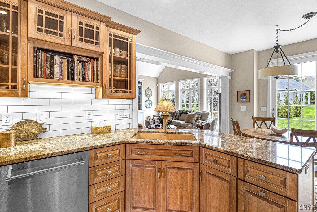 Single Family Home 4