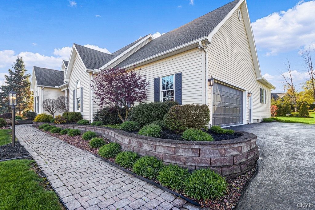 Single Family Home 40