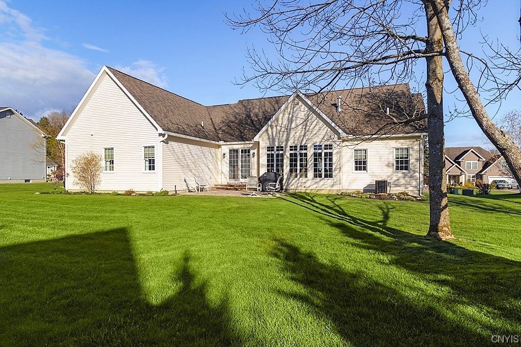 Single Family Home 42