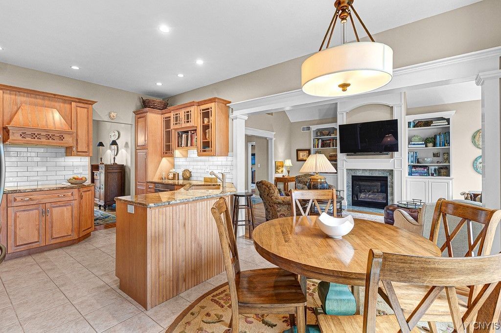 Single Family Home 8