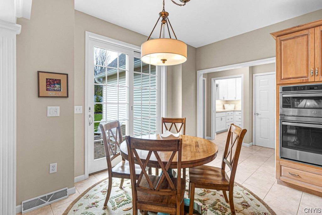 Single Family Home 9