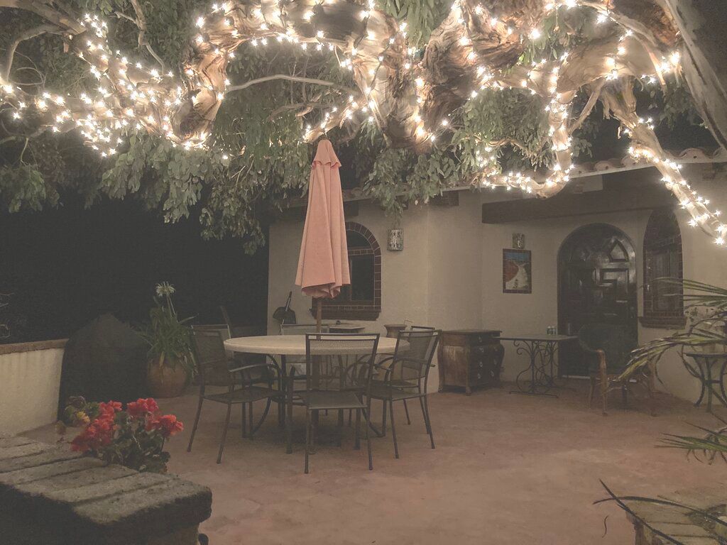 Patio with twinkle lights at night in Las Gaviotas