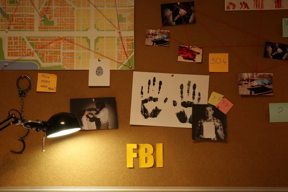 An FBI board with evidence and clues