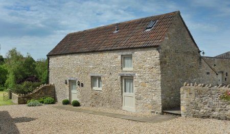 Luxury Self Catered Holiday Cottages near Wells | The Barn Sleeps 5