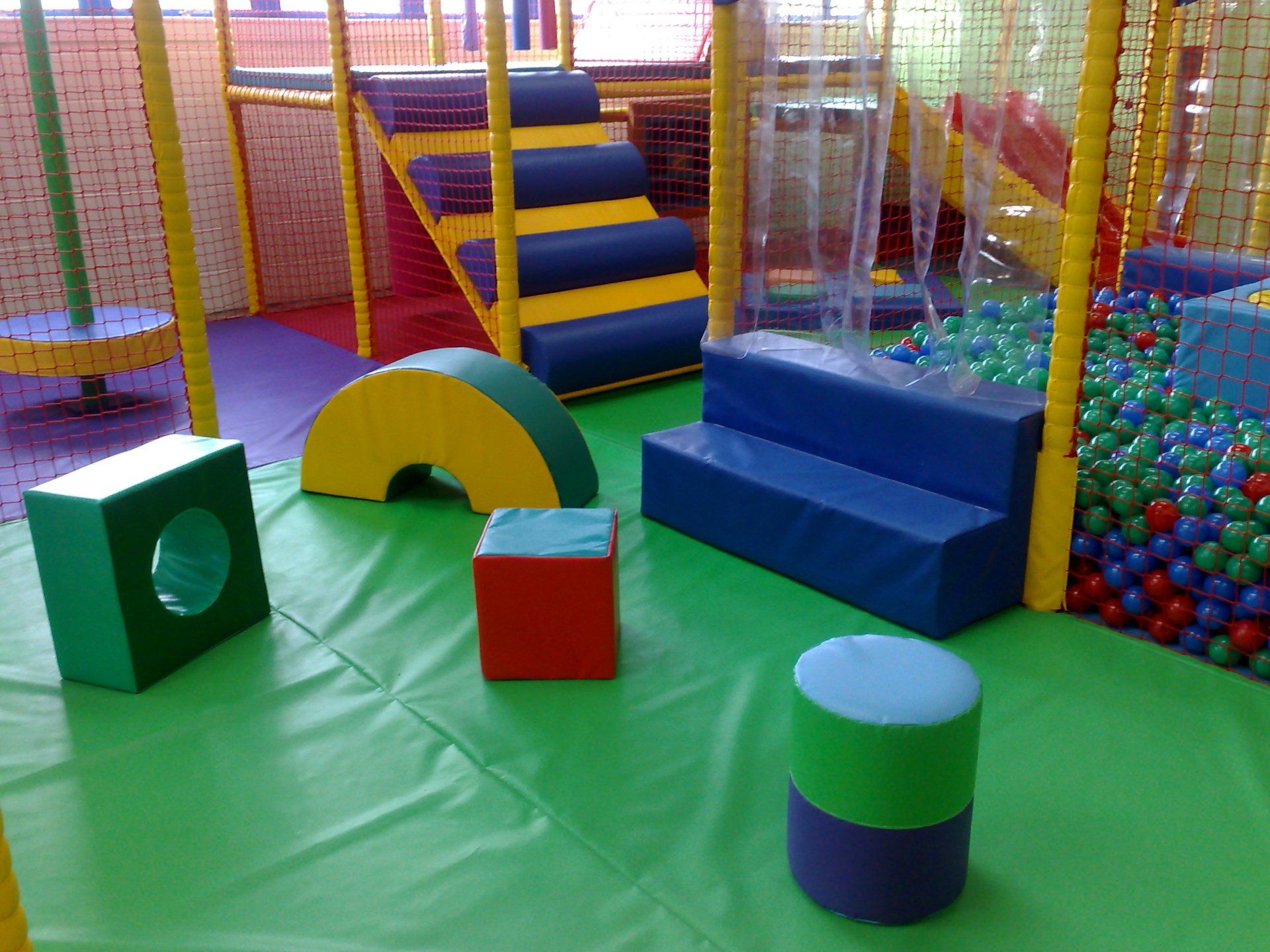 indoor play in Leicester