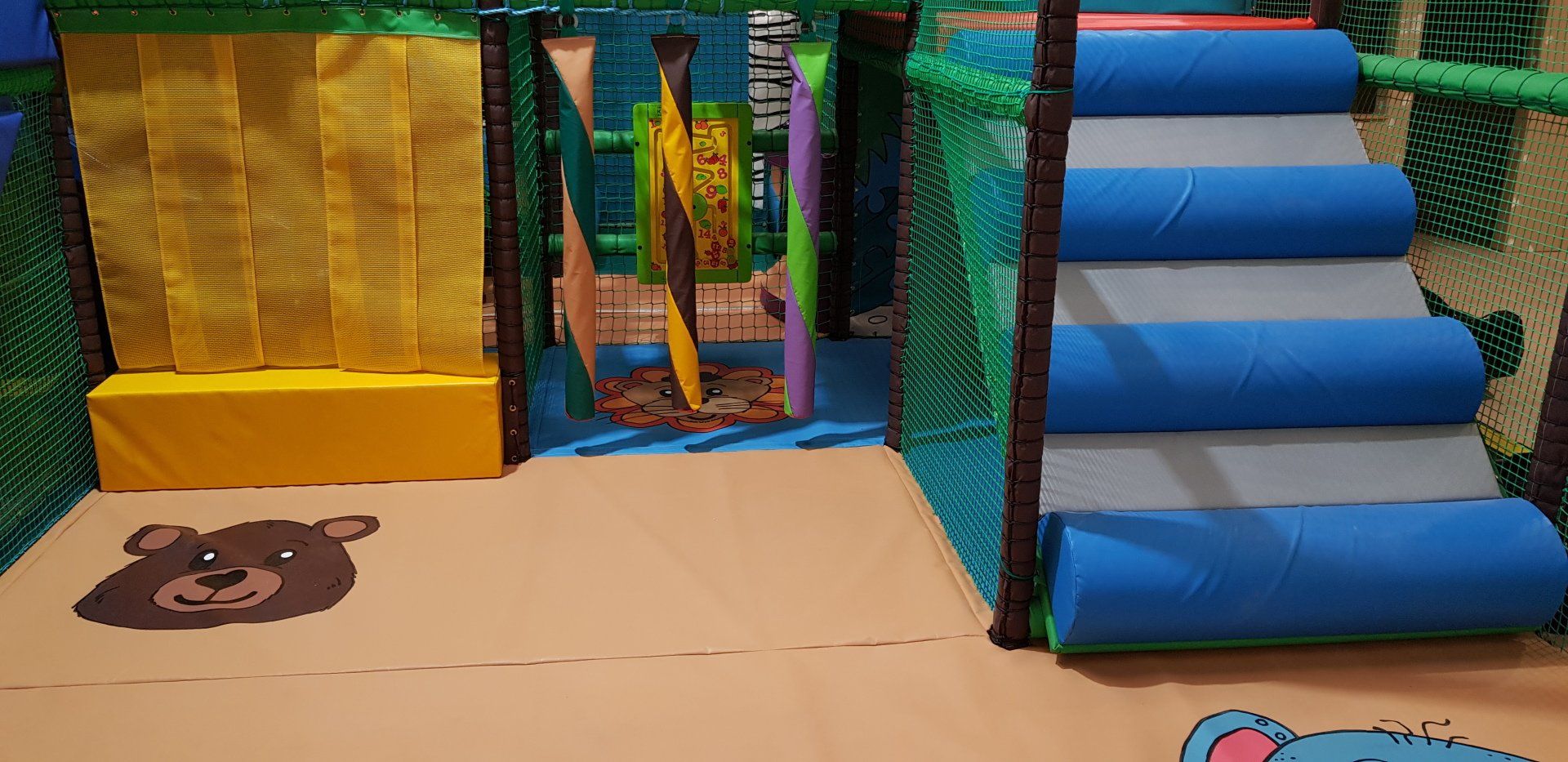 indoor play in Leicester