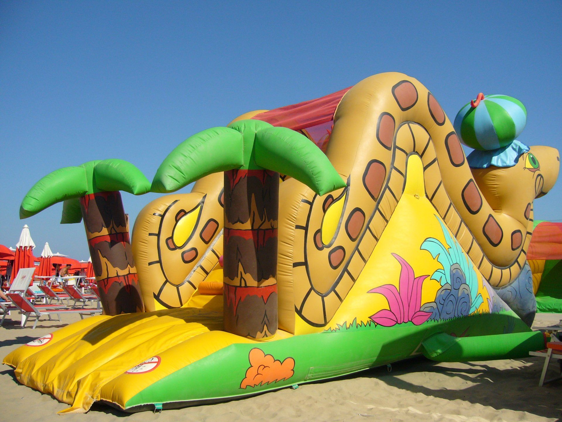 outdoor bouncy castle in Leicester