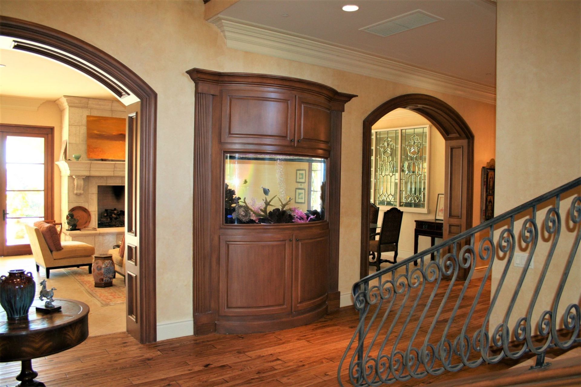 300 Gallon Saltwater Thru-Wall Custom Bow-Front — Carlsbad, CA — Aquaman Aquarium Services