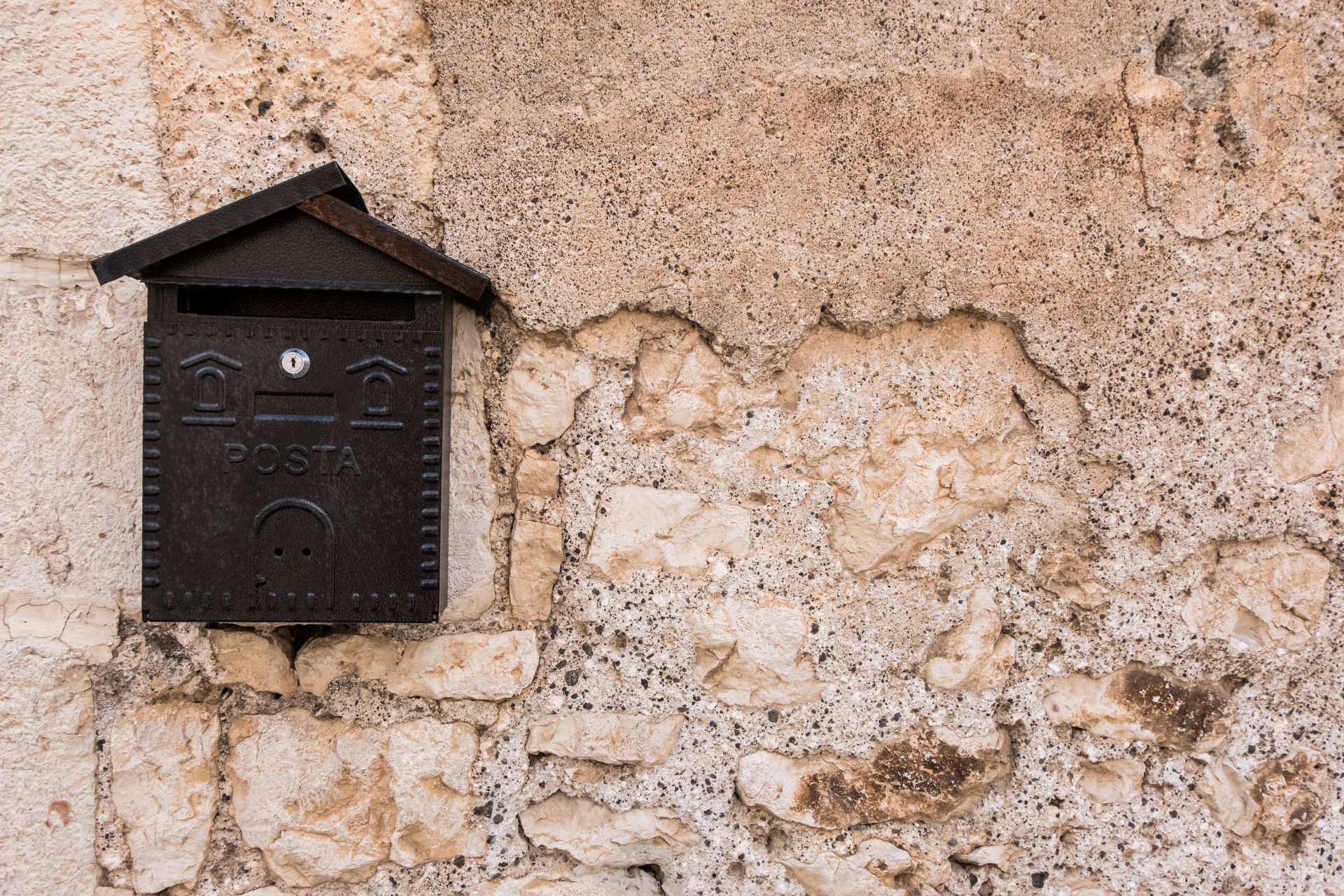 custom stone mailboxes