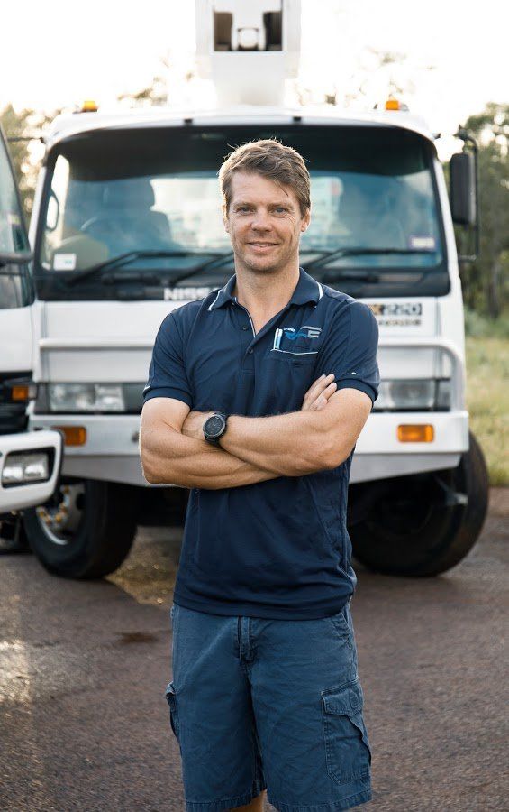 Team Outside the Truck — Holtze, NT — Top End Race