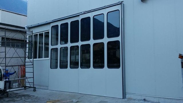 Portoni scorrevoli 3