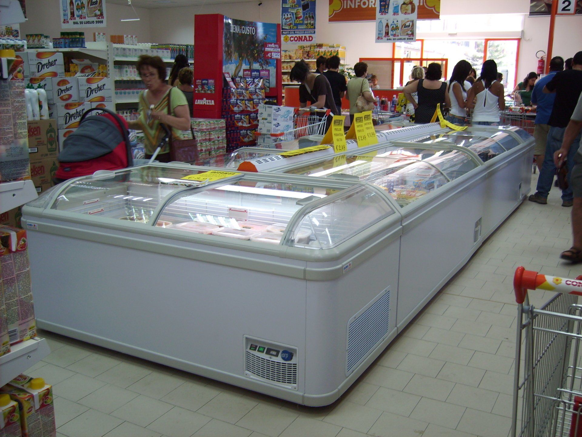 Arredo supermercato presso Ribera