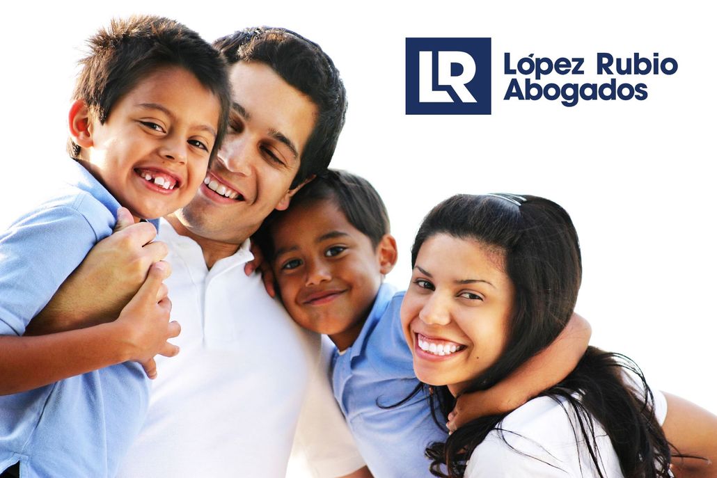 happy Latino family