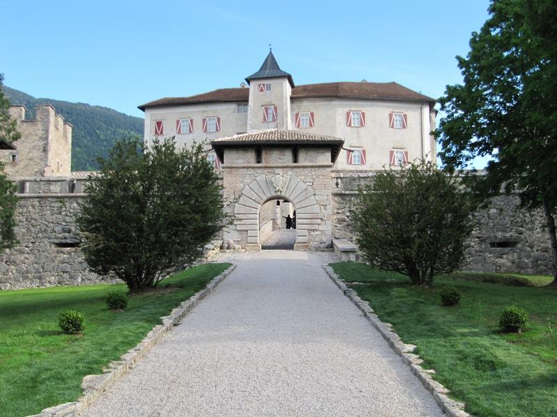 outside view of the hotel