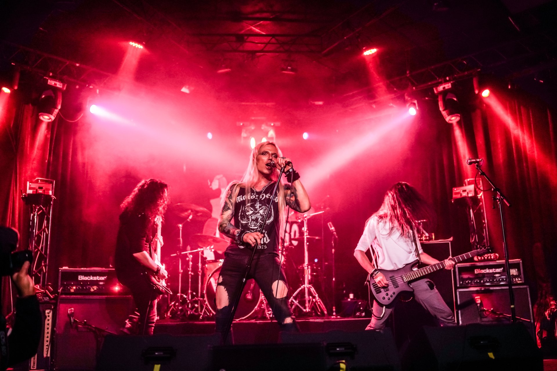 Roxxi Diamond Heavy Metal Singer