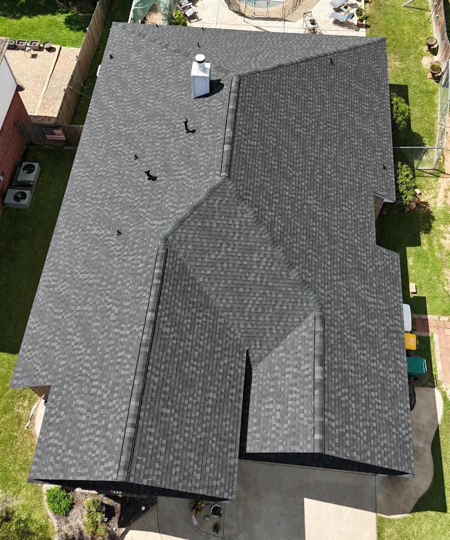 TrustWorks Construction_Picture of a new brand gutter
