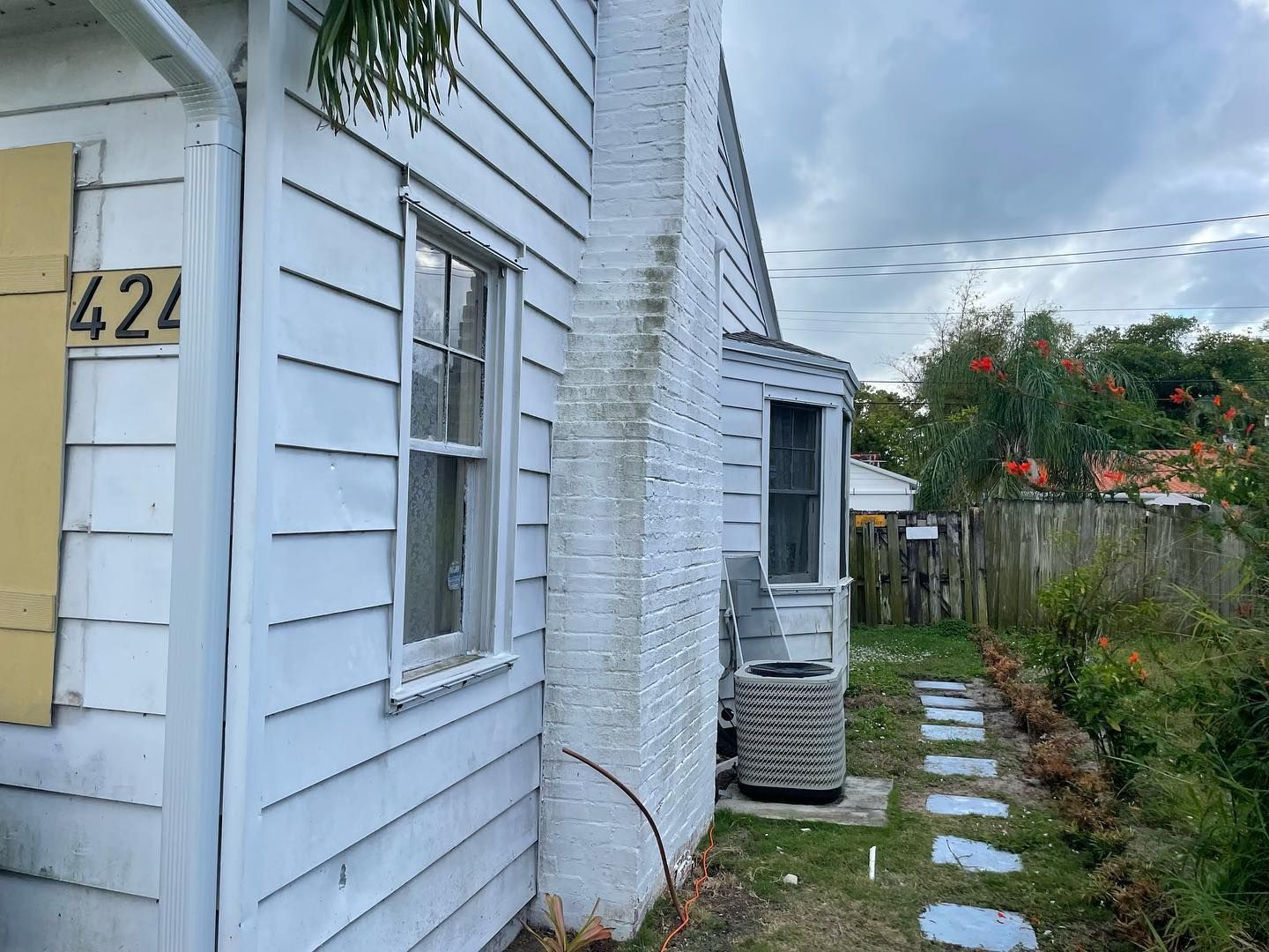 Before House Exterior Cleaning — West Palm Beach, FL — Simply Clean Everything