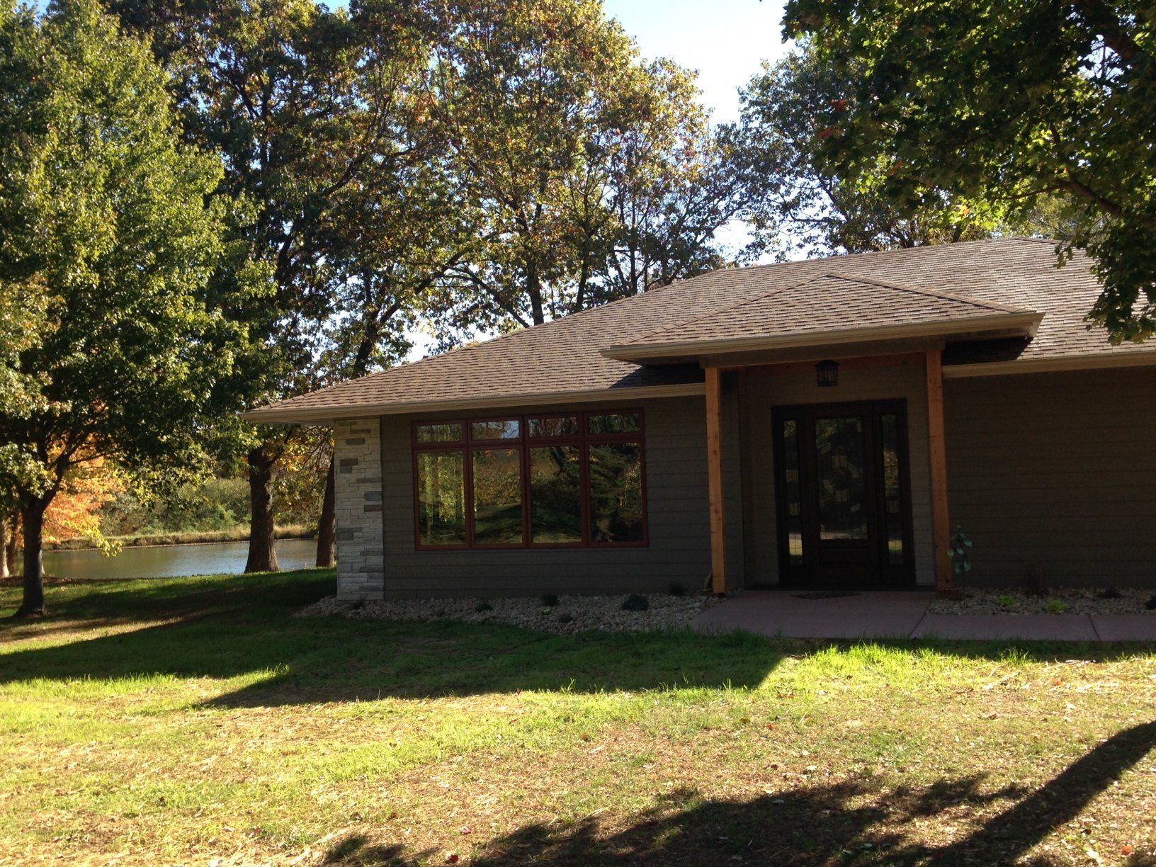 Bent Tree tasting room. What a view of both vineyard and the nearby pond