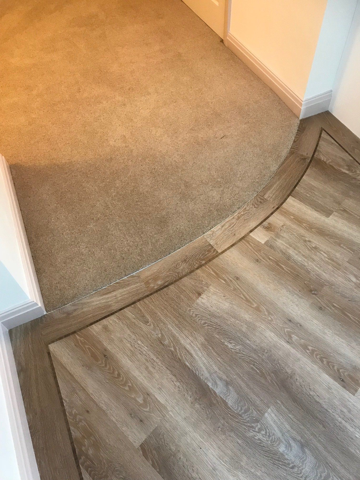 Vinyl & LVT flooring gallery 3