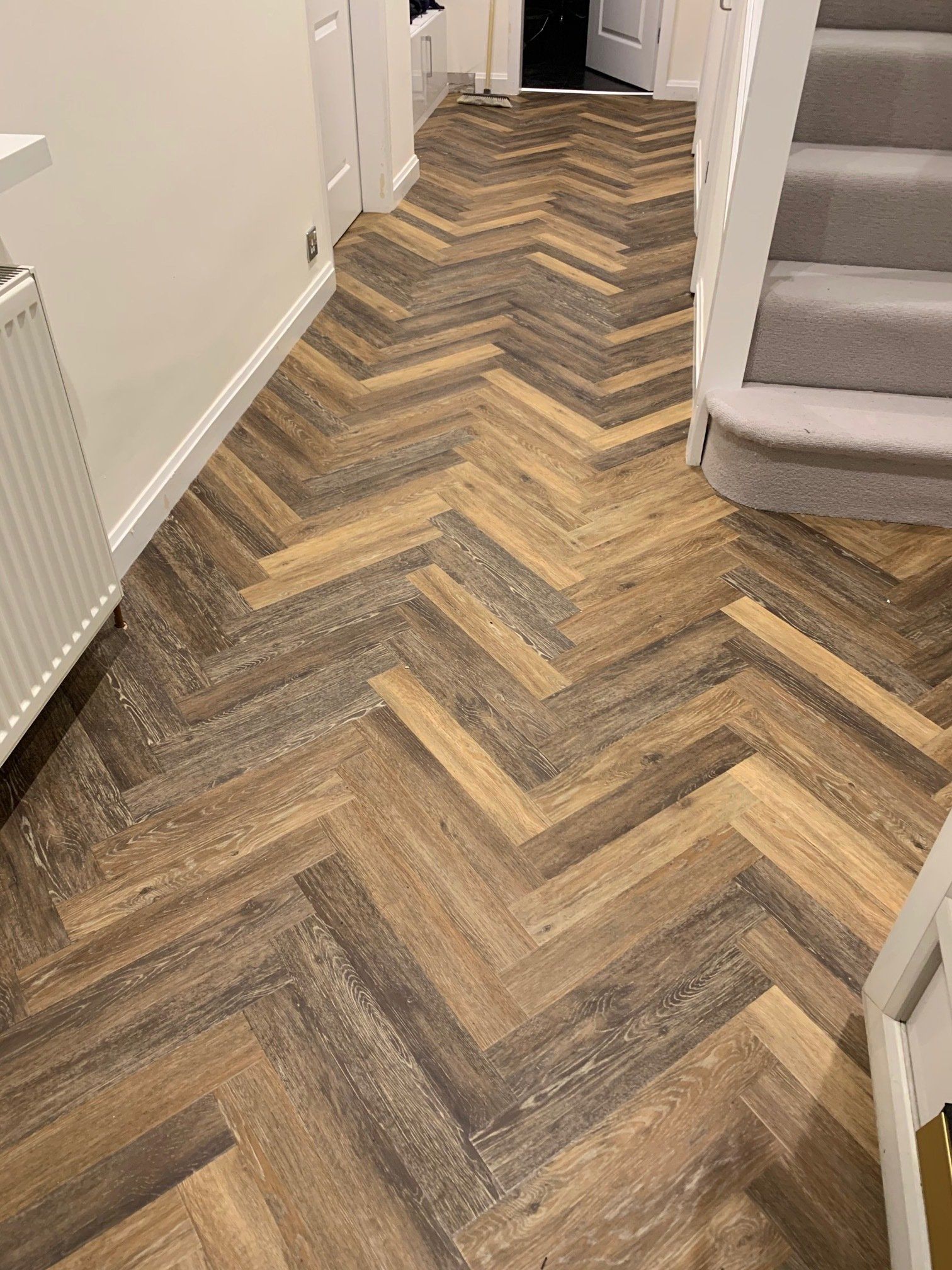 Vinyl & LVT flooring gallery 14