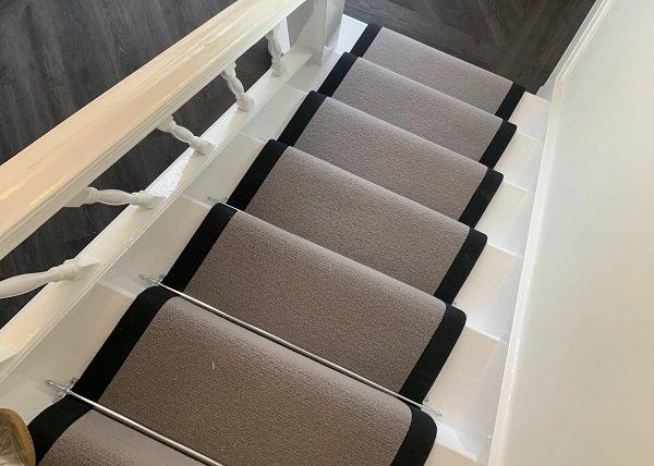 Stair runner 26